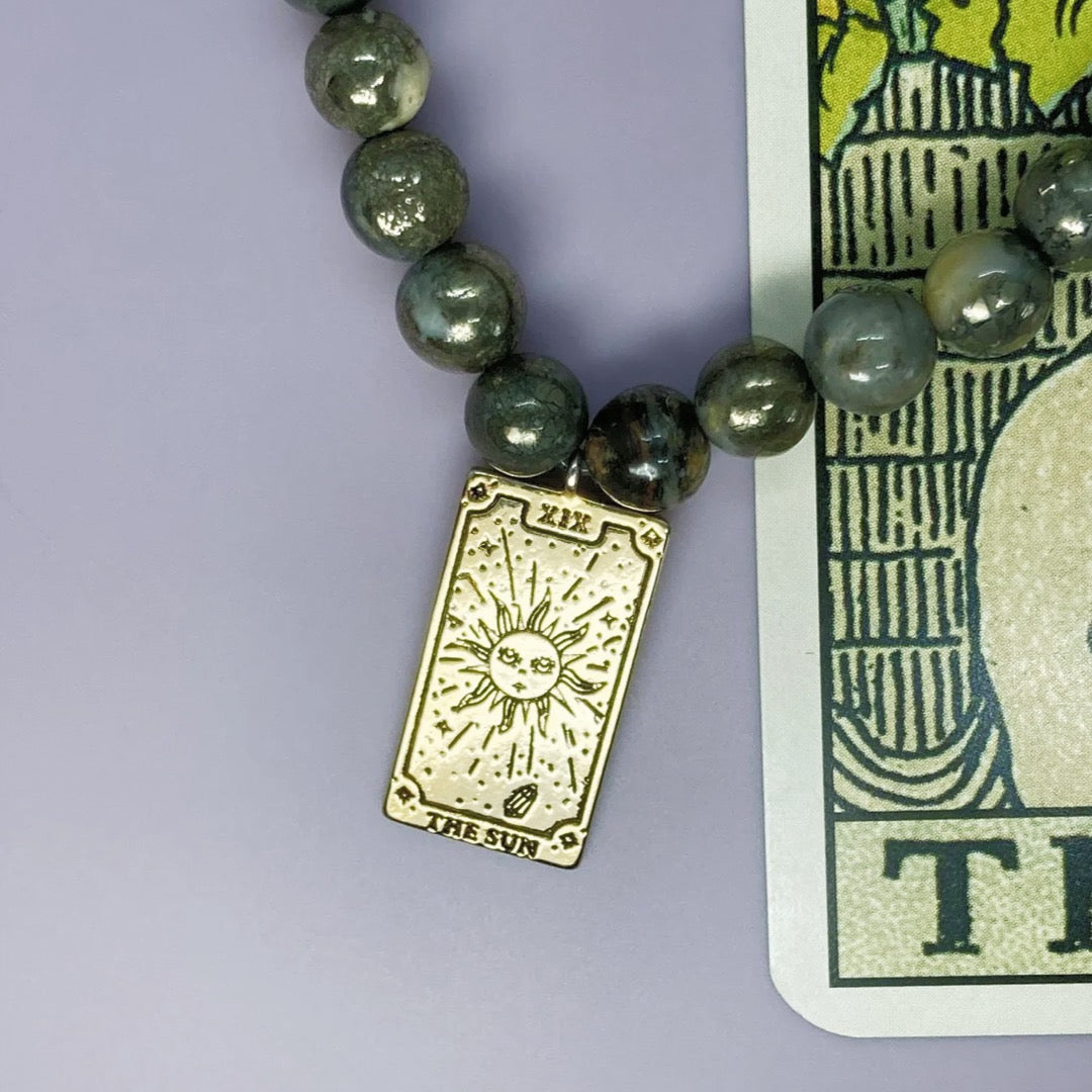 The Sun w. White Pyrite