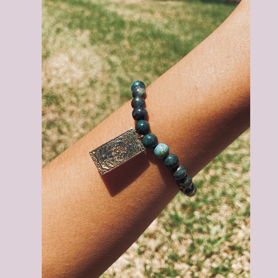 The Wheel of Fortune w. Aqua Blue Pyrite